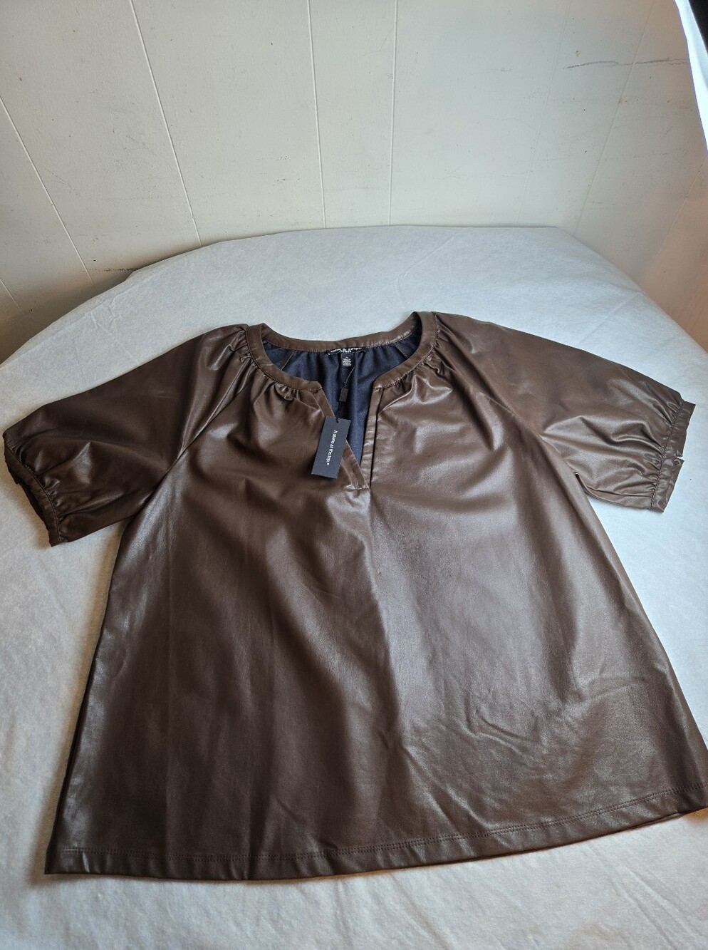 Cable & Gauge Faux Leather Brown Short-Sleeve Womens Top Size 1x